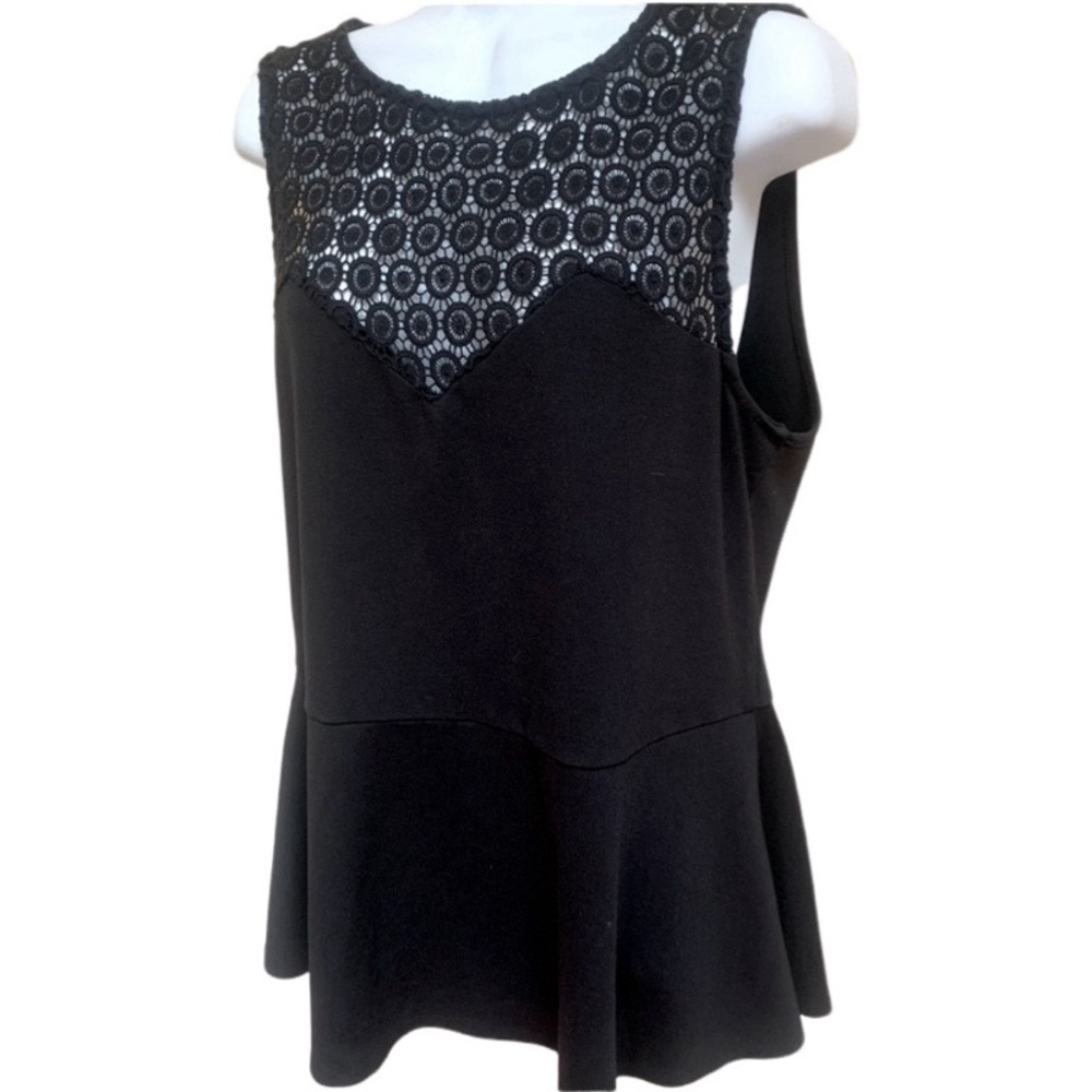 Torrid Black Crochet Yoke Peplum Keyhole Stretch Pullover Blouse Sz 0 Large